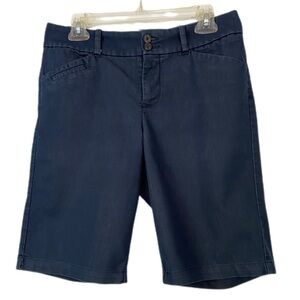 Dockers Blue Bermuda Shorts Classic Style Mid Rise Size 6